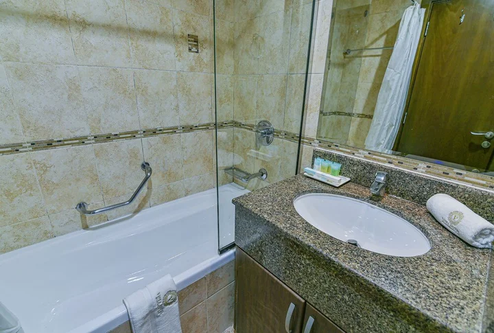 Дубай: Vista Hotel Apartments Deluxe