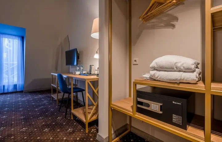 Тбилиси: Hotel Gladius Inn