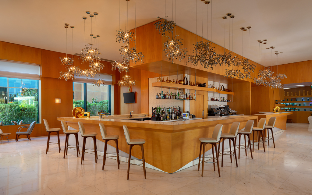 Баку: Отель Baku Marriott Hotel Boulevard