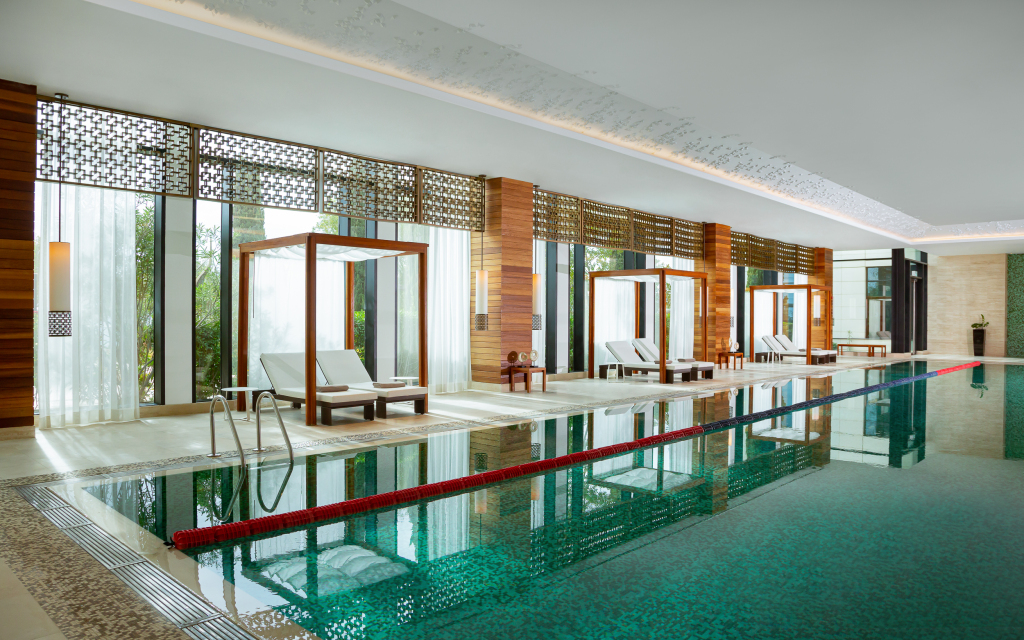 Баку: Отель Baku Marriott Hotel Boulevard