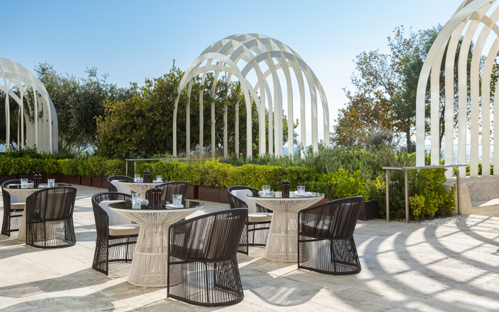 Баку: Отель Baku Marriott Hotel Boulevard