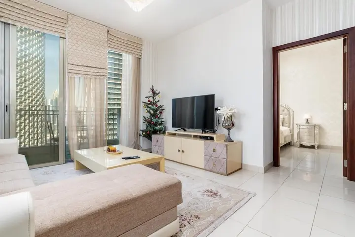Дубай: 1BR Apt Top Floor Burj Sea Views Downtown