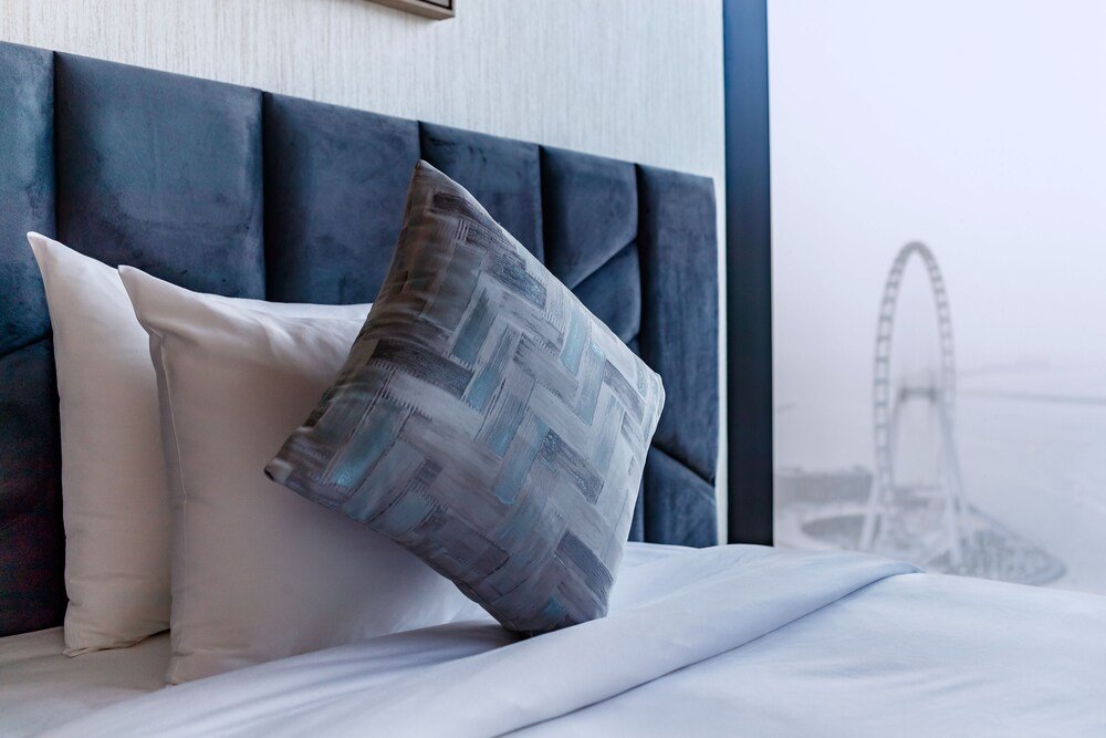 Дубай: 2 BR Apartment The Address JBR