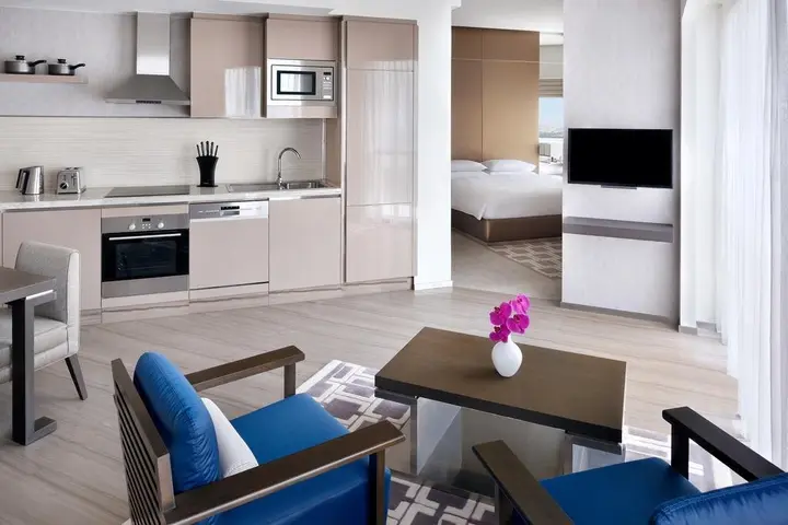 Дубай: Hyatt Regency Dubai Creek Heights Residences