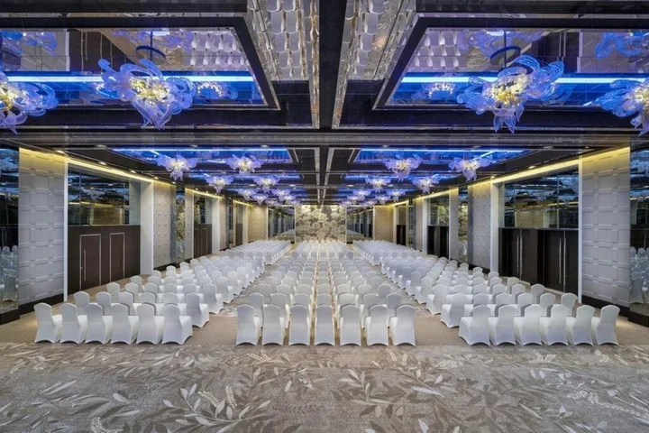Дубай: Hyatt Regency Dubai Creek Heights Residences