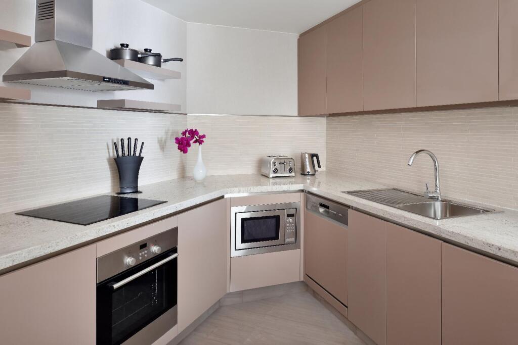 Дубай: Hyatt Regency Dubai Creek Heights Residences