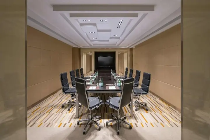 Дубай: Hyatt Regency Dubai Creek Heights Residences