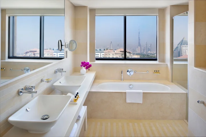 Дубай: Hyatt Regency Dubai Creek Heights Residences