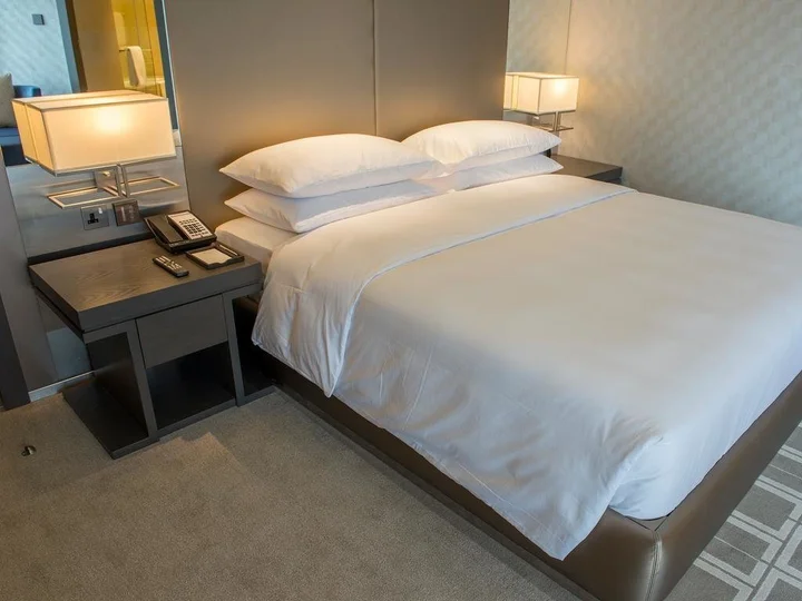 Дубай: Hyatt Regency Dubai Creek Heights Residences