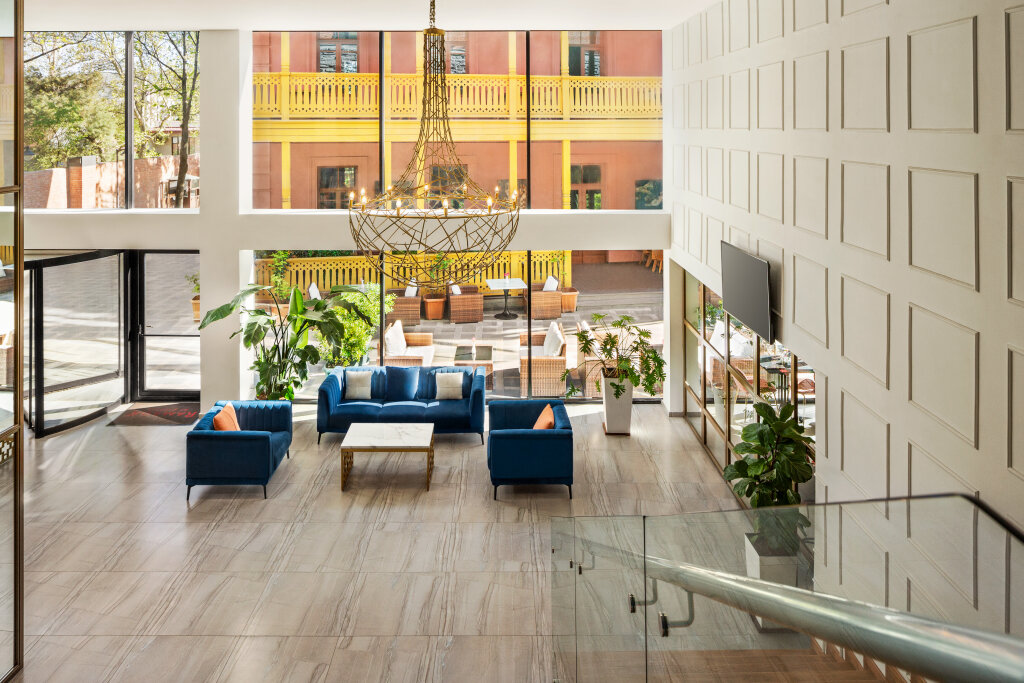 Тбилиси: Отель Ramada By Wyndham Tbilisi Old City