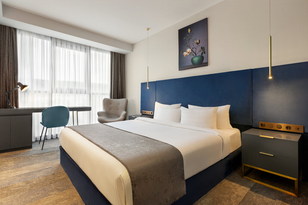 Тбилиси: Отель Ramada By Wyndham Tbilisi Old City
