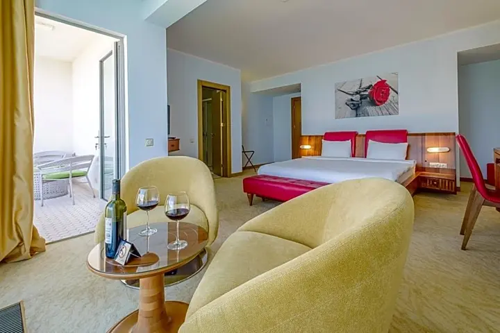 Цихисдзири: Castello Mare All Inclusive Resort
