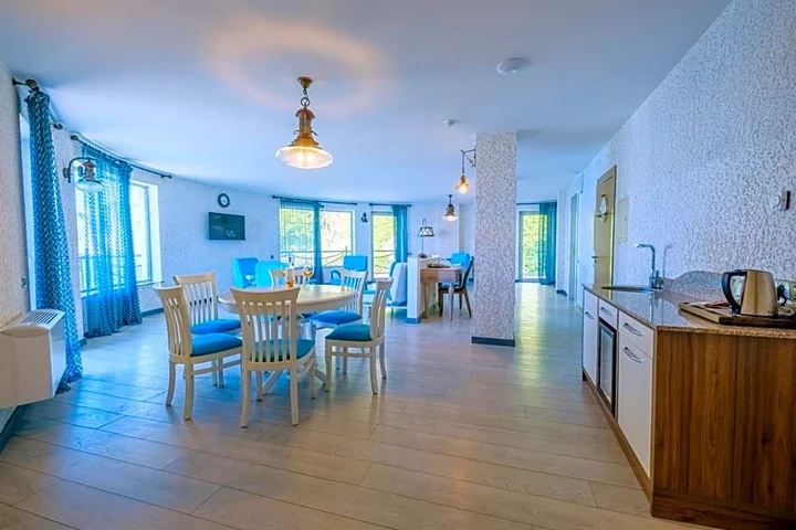 Цихисдзири: Castello Mare All Inclusive Resort
