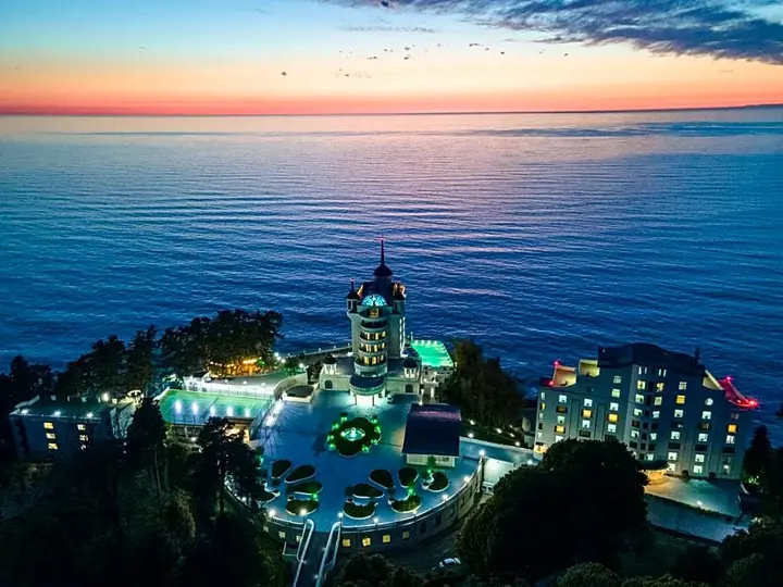 Цихисдзири: Castello Mare All Inclusive Resort