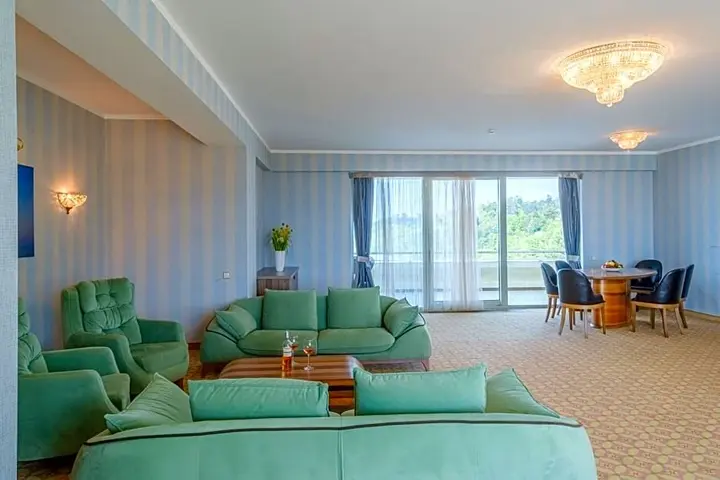 Цихисдзири: Castello Mare All Inclusive Resort