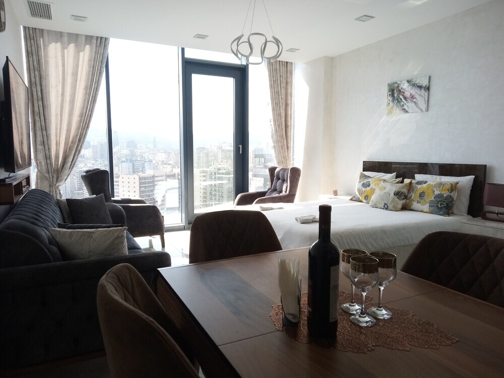 Тбилиси: King David Residence
