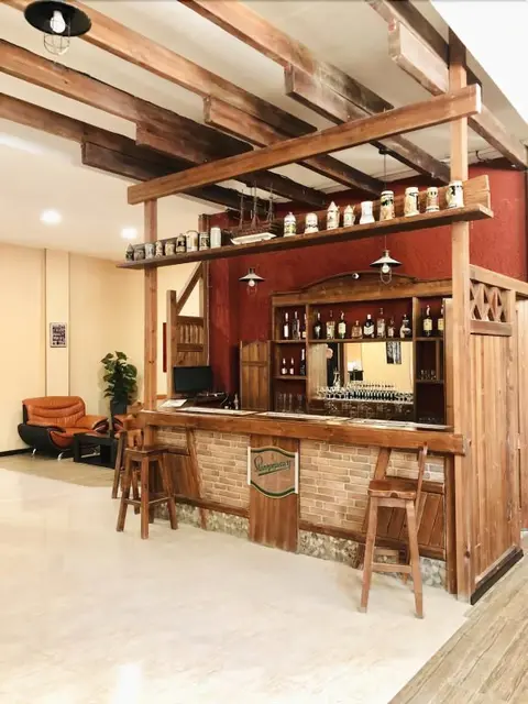Тбилиси: Lords Hotel