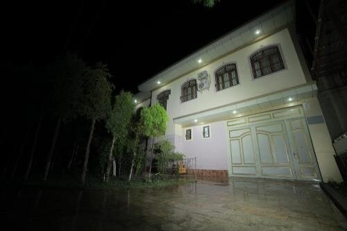 Бухара: Afrosiyob Hotel