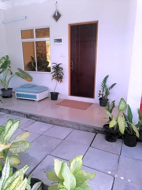 Атолл Адду: The Rose Garden House