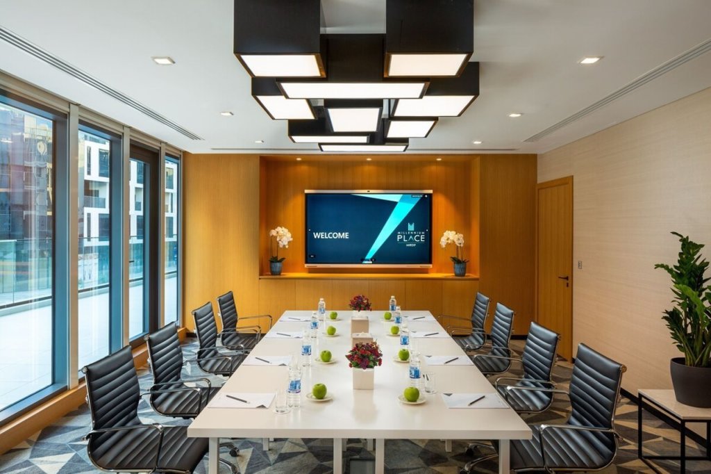 Дубай: Millennium Place Mirdif Apartments
