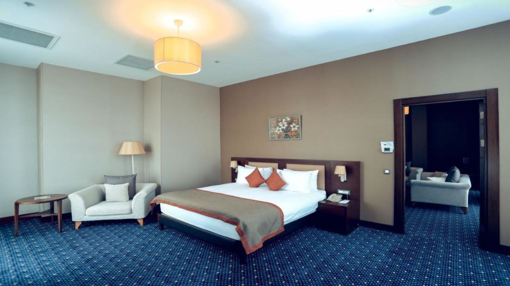 Баку: Parkside Hotel & Apartments
