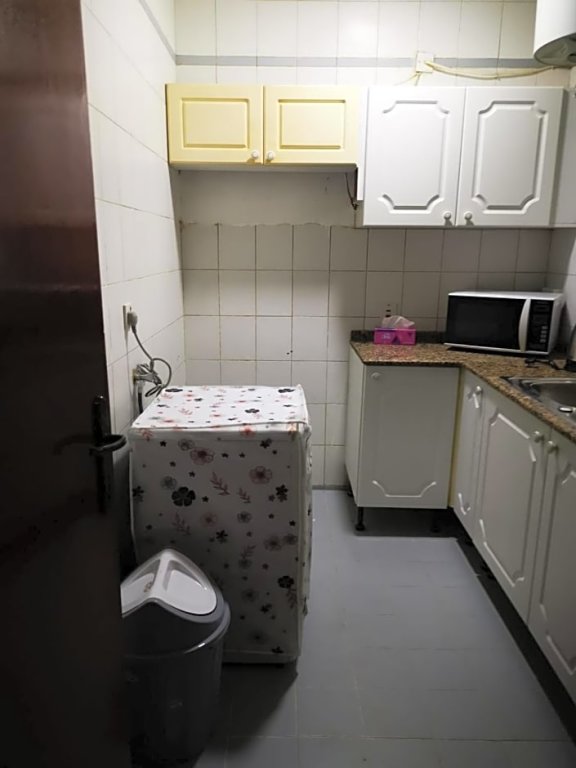 Дубай: Royal Afh Hostel