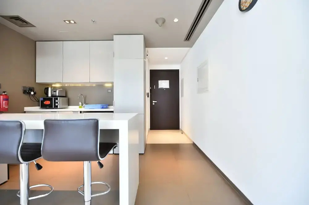Дубай: Brand New 1BR Apartment West Avenue Marina - CLN