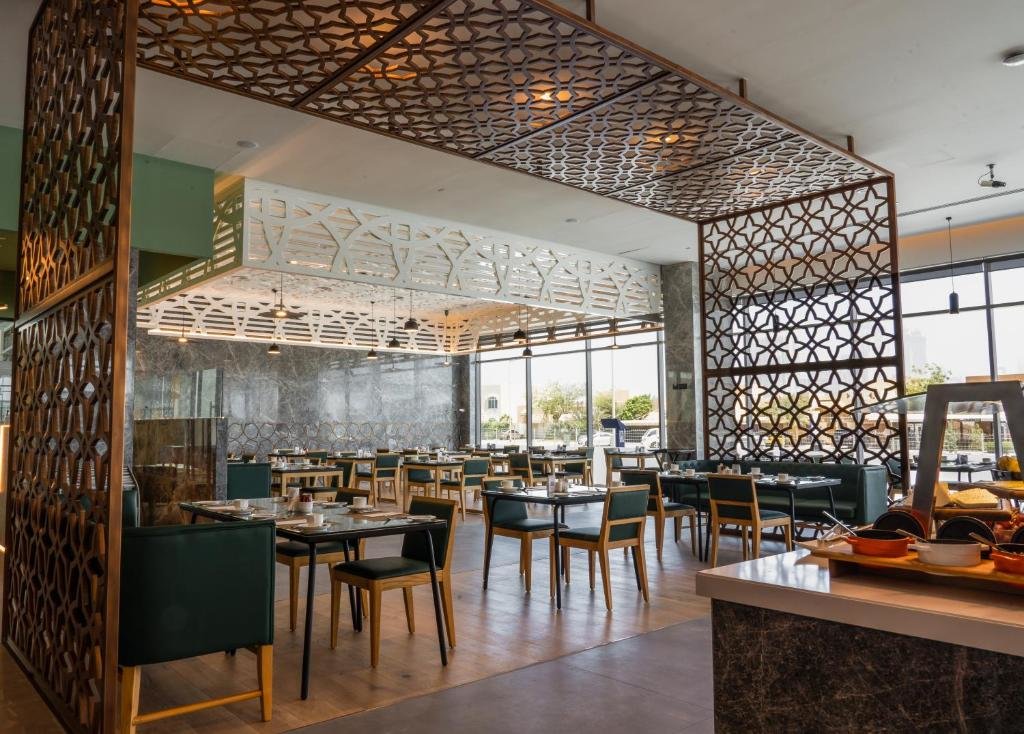Дубай: Al Khoory Courtyard Hotel