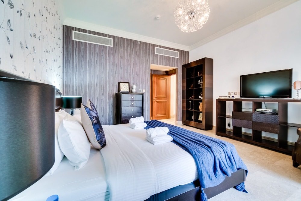 Дубай: Fairmont North Luxury 2 BR Apt Palm