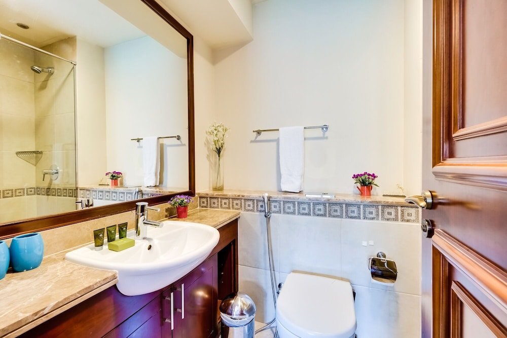 Дубай: Fairmont North Luxury 2 BR Apt Palm