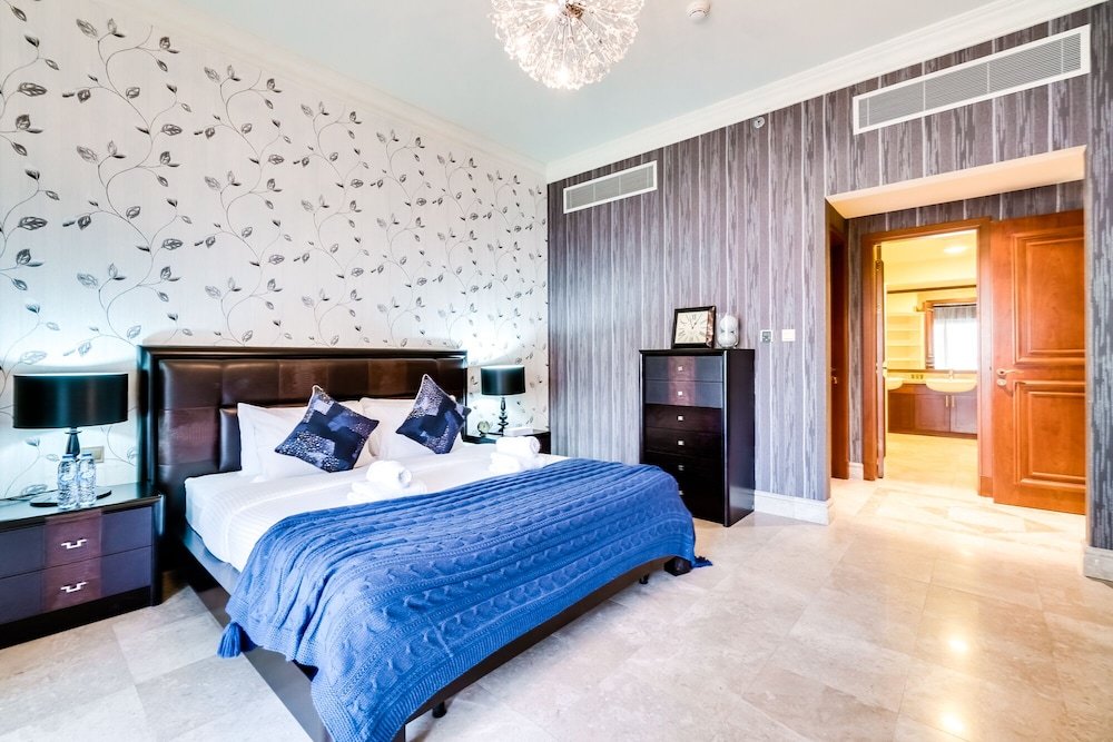 Дубай: Fairmont North Luxury 2 BR Apt Palm