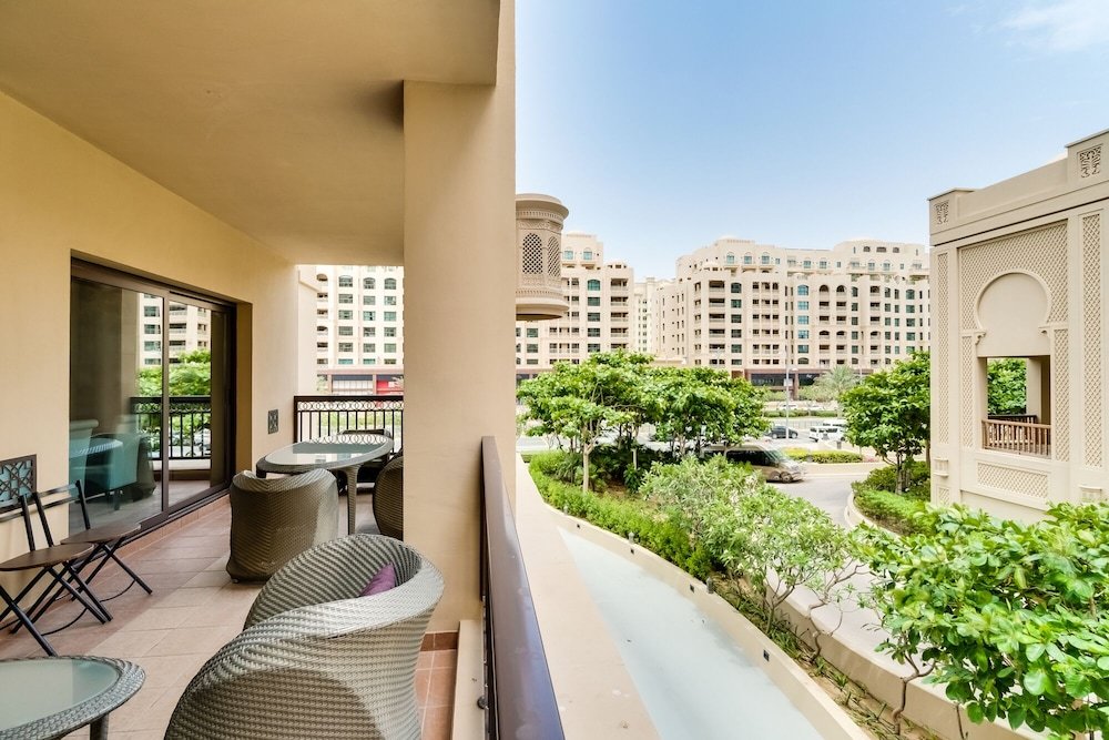 Дубай: Fairmont North Luxury 2 BR Apt Palm