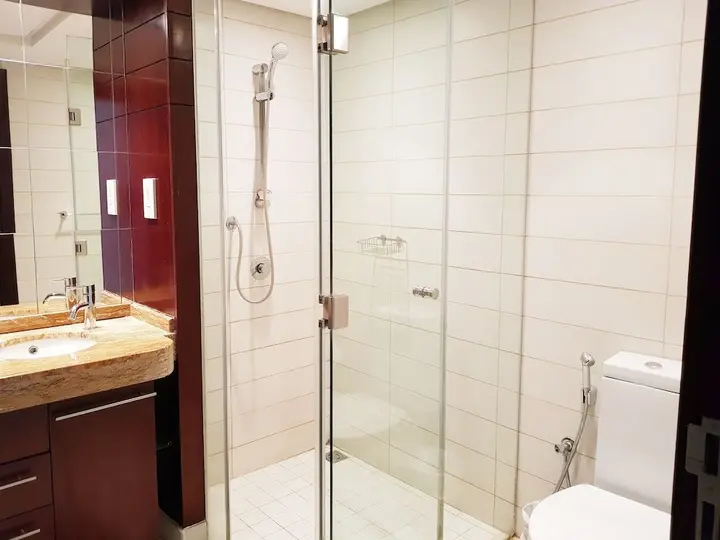 Дубай: Luton Vacation Home Burj Views