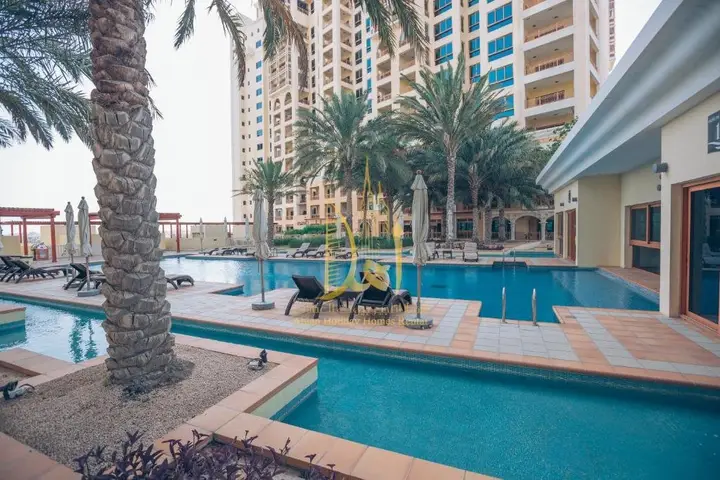 Ahlan Holiday Homes - Sea View & Atlantis View 03 BR- Marina Residence 1 — фото 4