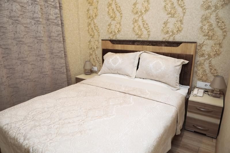 Баку: MidCity Hotel