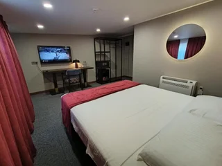 Тбилиси: Отель TownHouse Tbilisi