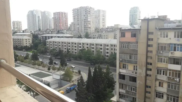 Баку: emerald palace