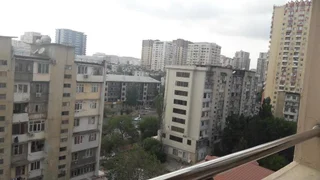 Баку: emerald palace