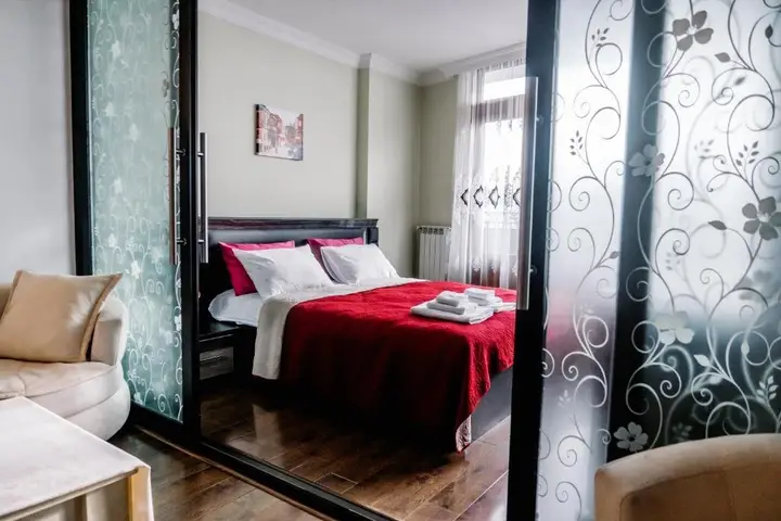 Nice apartament with sea and mountain views — фото 3