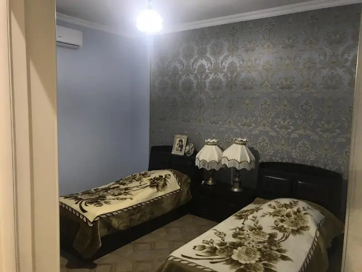 Ереван: White Luxury Villa With Swimming Pool In City Center