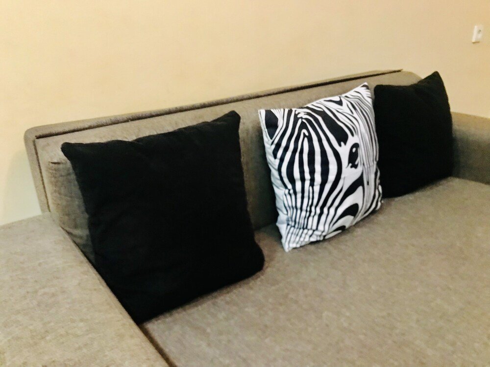 Тбилиси: My flat near METEKHI