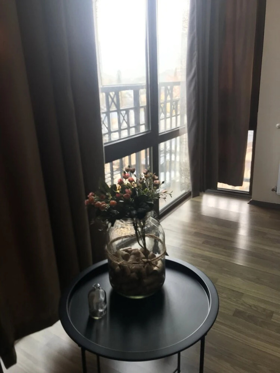 Тбилиси: My flat near METEKHI