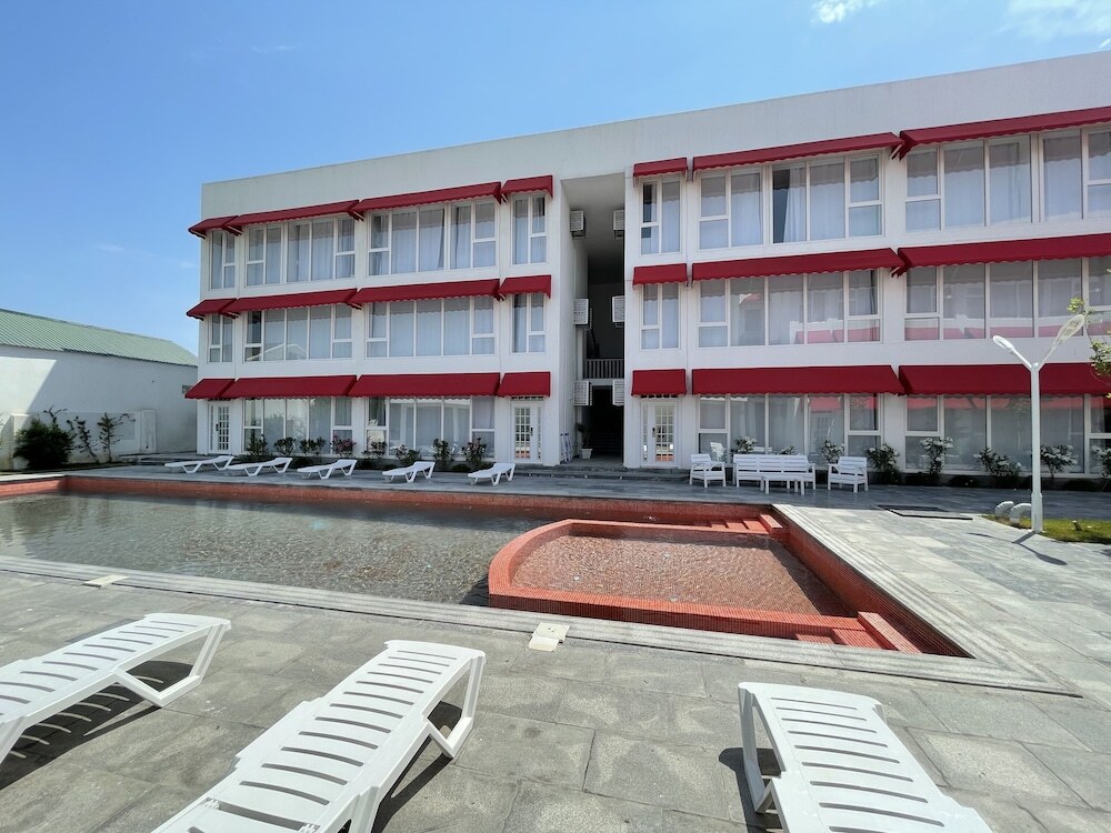 Баку: La Maison Blanche Baku