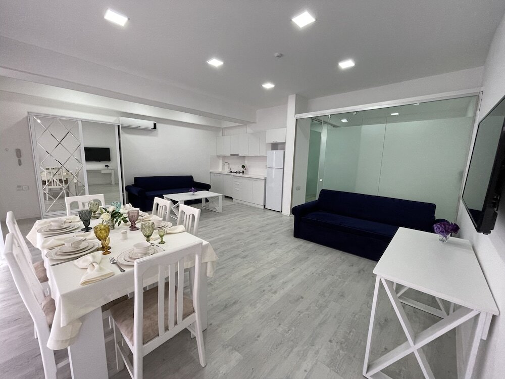 Баку: La Maison Blanche Baku