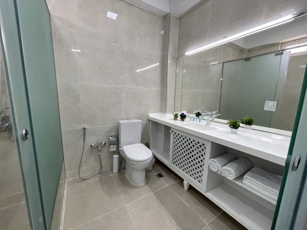 Баку: La Maison Blanche Baku