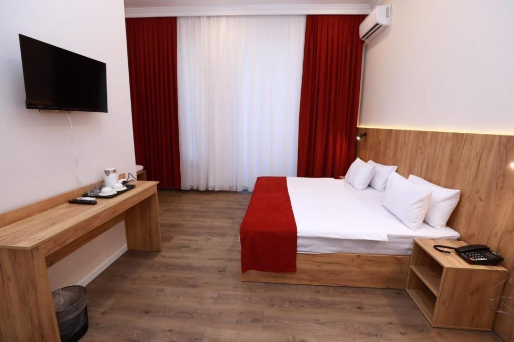 Баку: Malakan Hotel