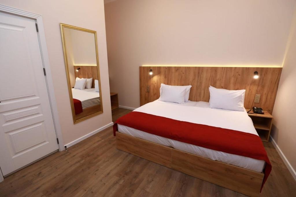 Баку: Malakan Hotel