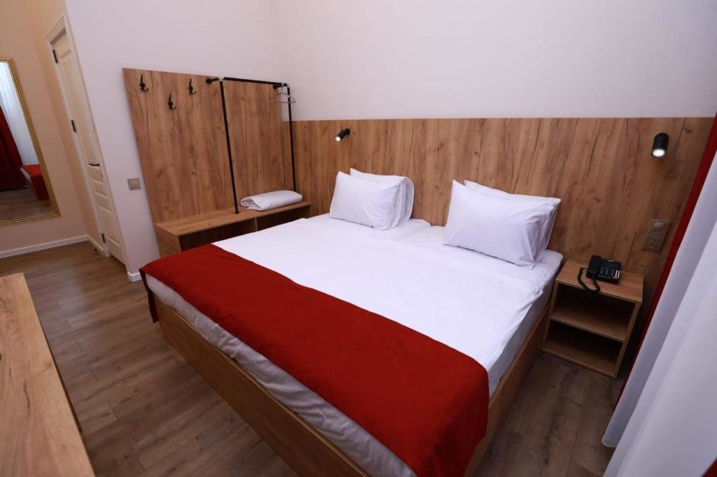 Баку: Malakan Hotel