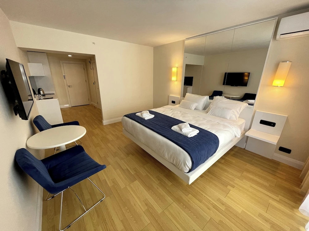 Батуми: Orbi City Sea View