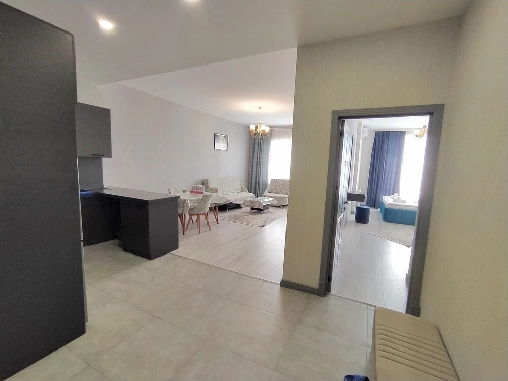 Баку: Two bedroom apartment near Nizami street